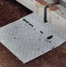 15" x 19" Gray Universal Bonded Heavy Weight Perforated Sorbent Pad | L90902