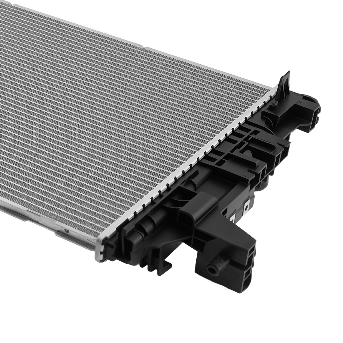 Aluminum Engine Radiator Assembly compatible For Chevrolet Volt 16-19 CU13588 13588C