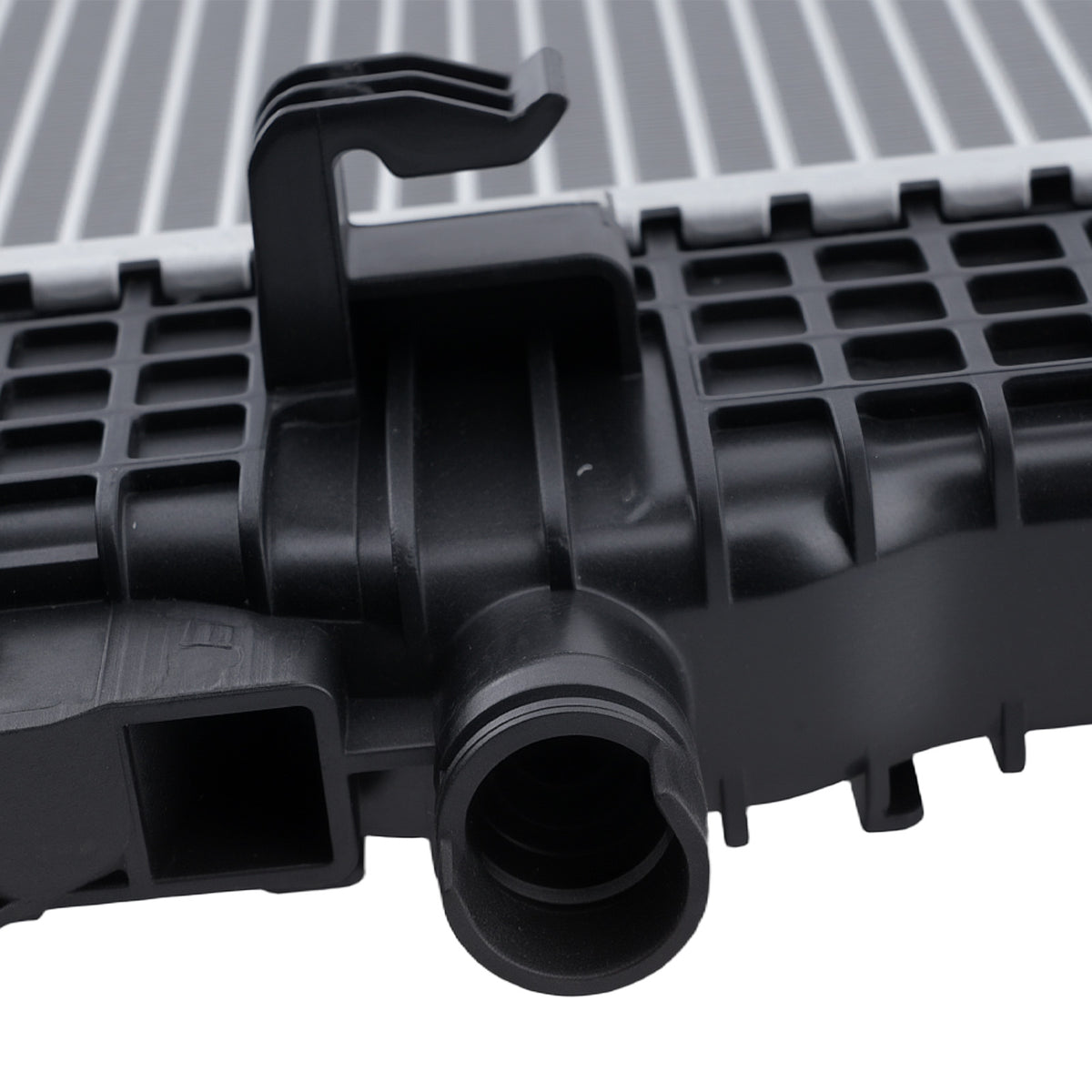Coolant Radiator compatible For Buick Encore GX 1.3L 2020-2025 13909 42771761 Aluminum