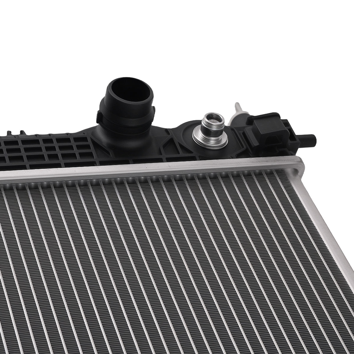 Aluminum Core Radiator compatible For Buick Cascada compatible For Chevy Cruze 1.4L 1.8L GM3010574
