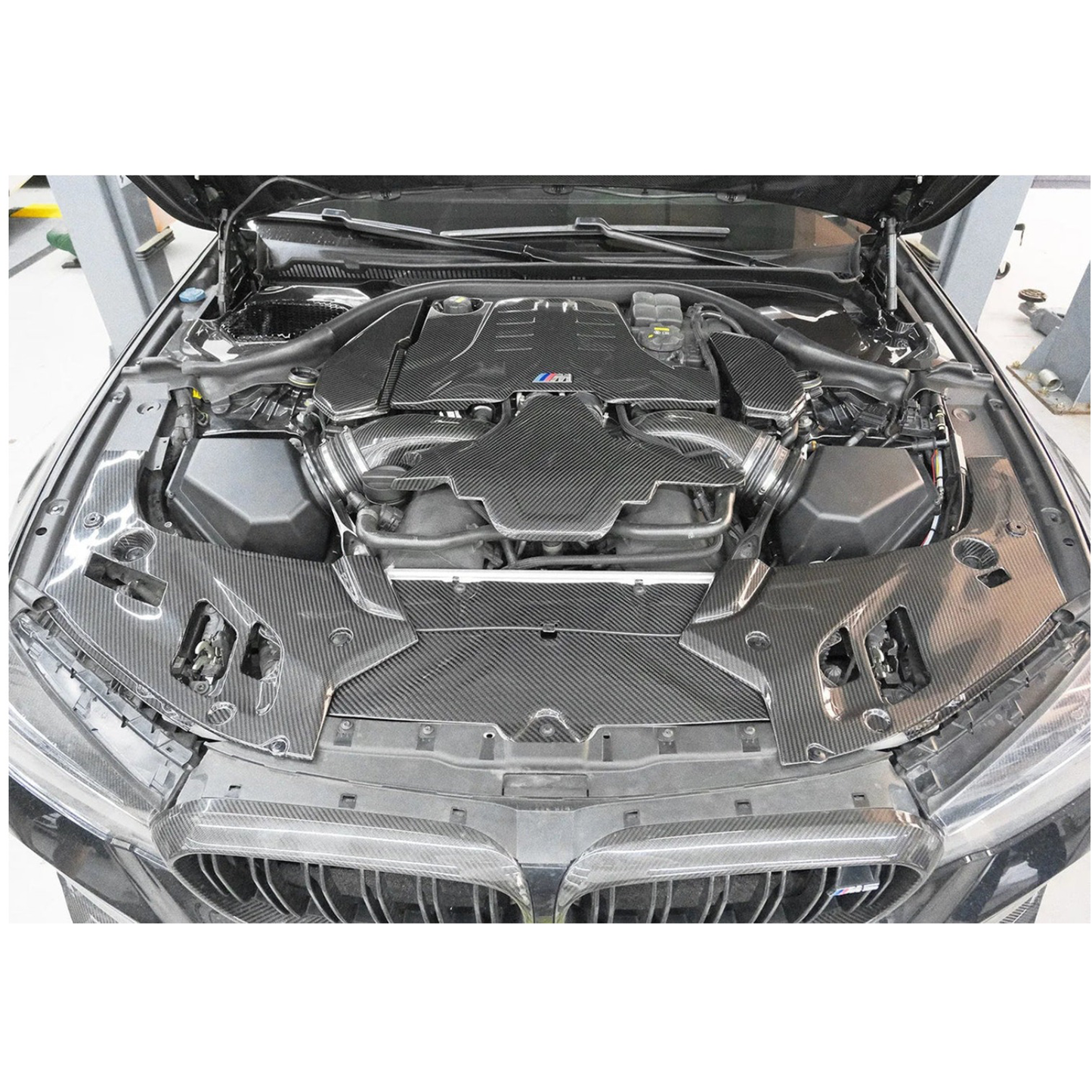 Dry Carbon Fiber Engine Bay Headlight Corner Covers for BMW F90 M5